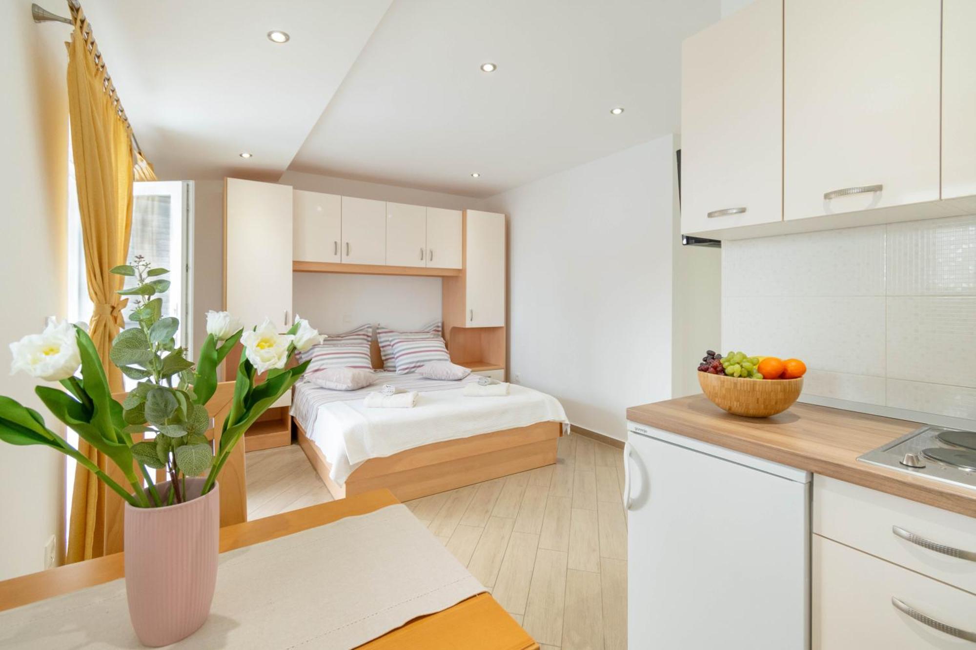 מאקרסקה Studio Apartmani Dora מראה חיצוני תמונה
